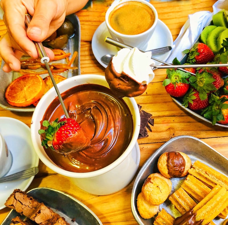 Chocolate Fondue Fountain